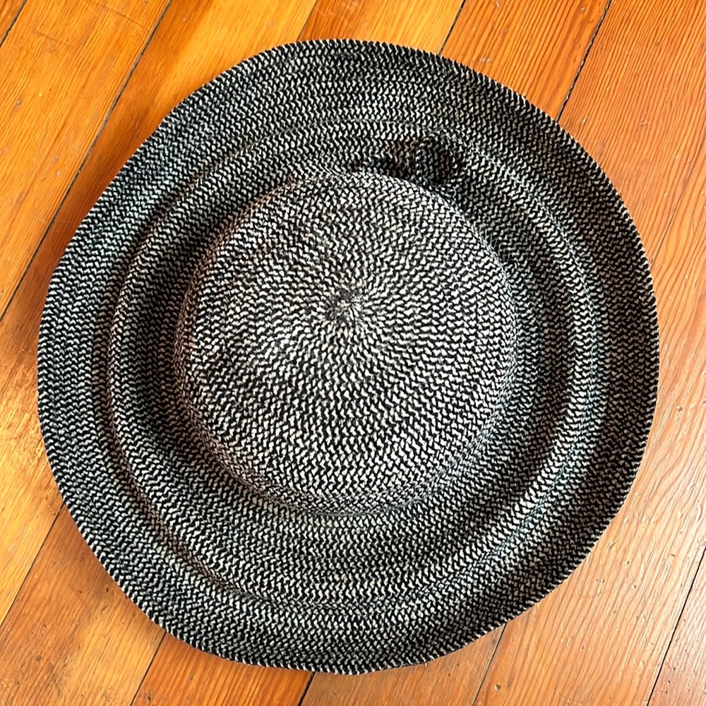 Eric Javits Packable Water-Repellent Hat
